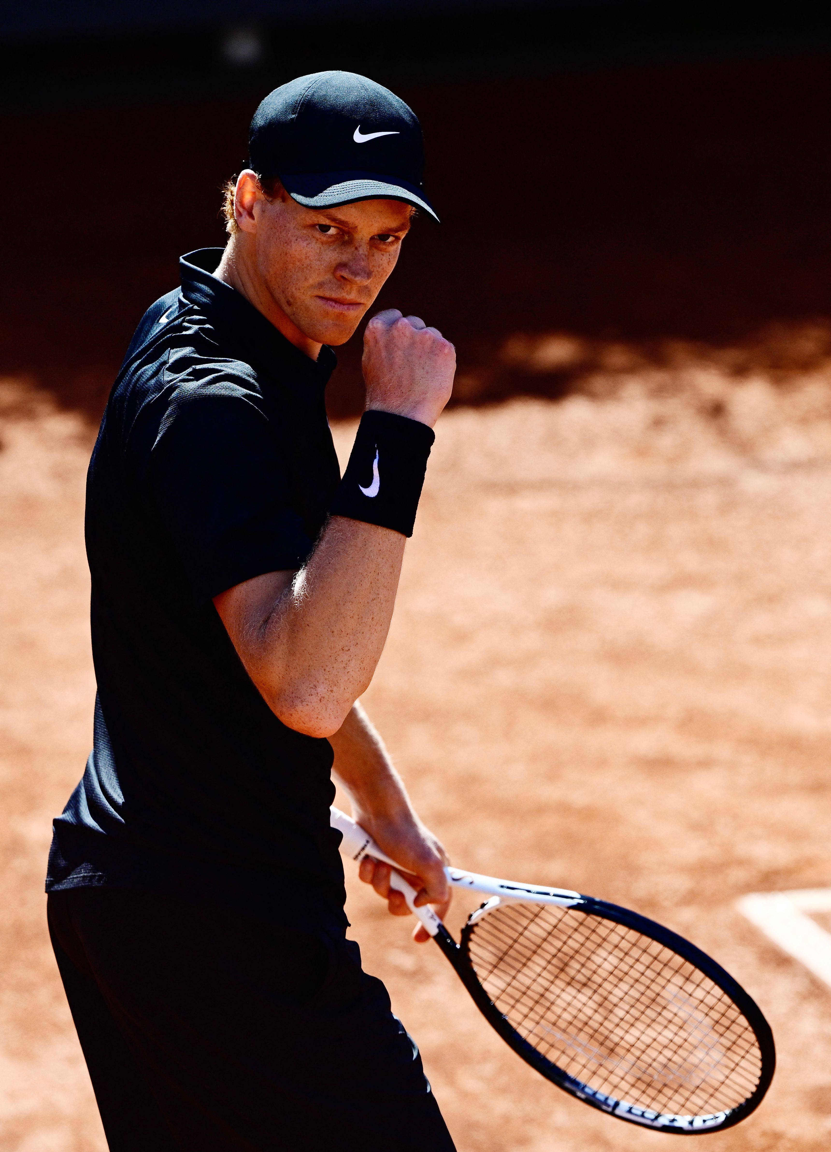 (外代二线)网球——ATP1000罗马站:辛纳晋级16强